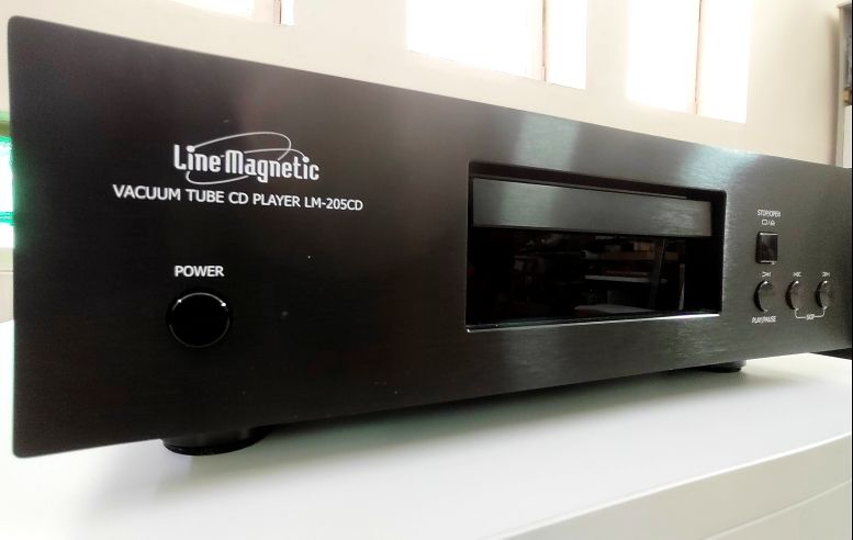 Line Magnetic LM-205 CD