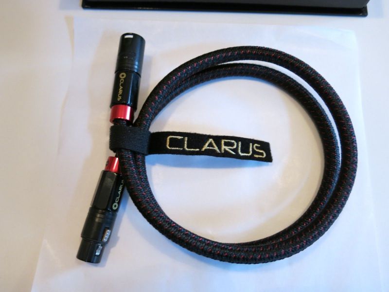 Clarus Crimson CCB-010D 1m (2XLR-2XLR) Clarus Crimson CCB-010D 1m (2XLR-2XLR)