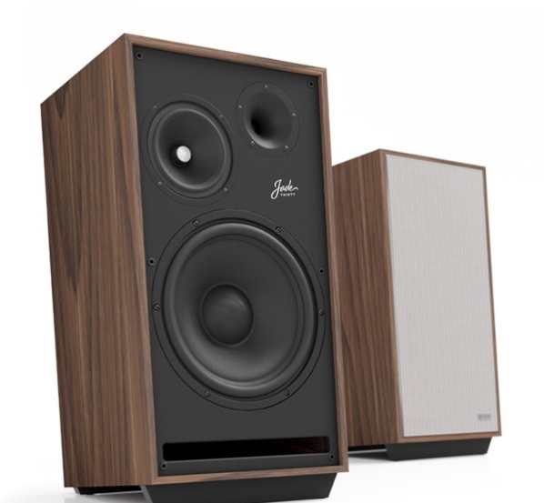 Pylon Audio Jade 30th American Walnut