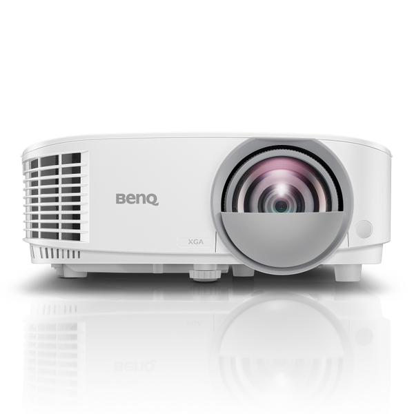 BenQ MX808STH