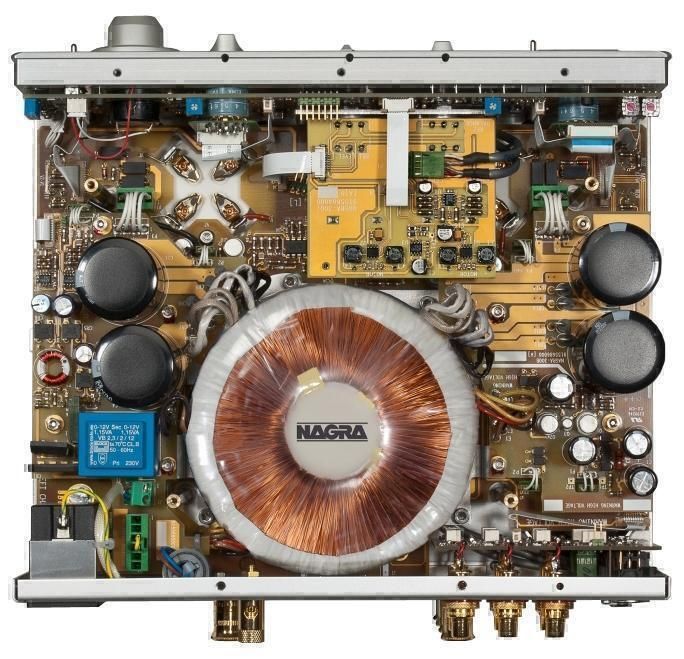 Nagra 300b (300i) Nagra 300b (300i)