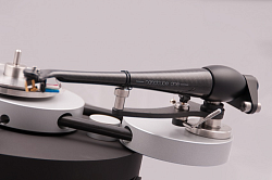 Wilson Benesch Nanotube One Wilson Benesch Nanotube One