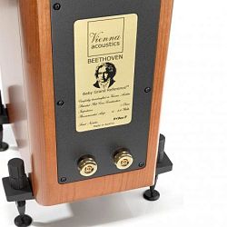 Vienna Acoustics Beethoven Baby Grand Vienna Acoustics Beethoven Baby Grand